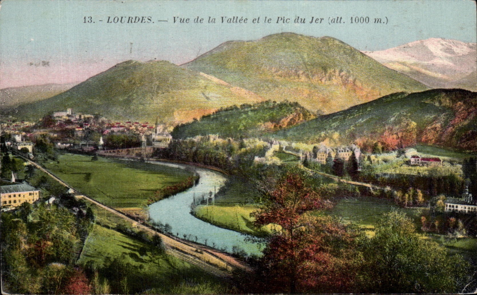 CPA Lourdes Vue de la Vallee et le Pic du Jer