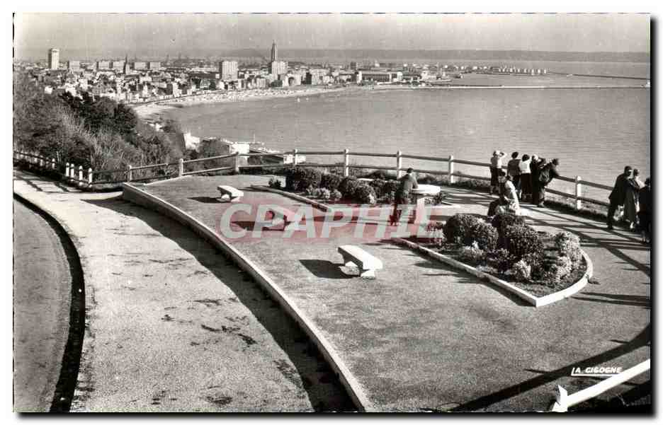 CPSM Sainte Adresse La table d'orientation et vue panoramique sur le Havre