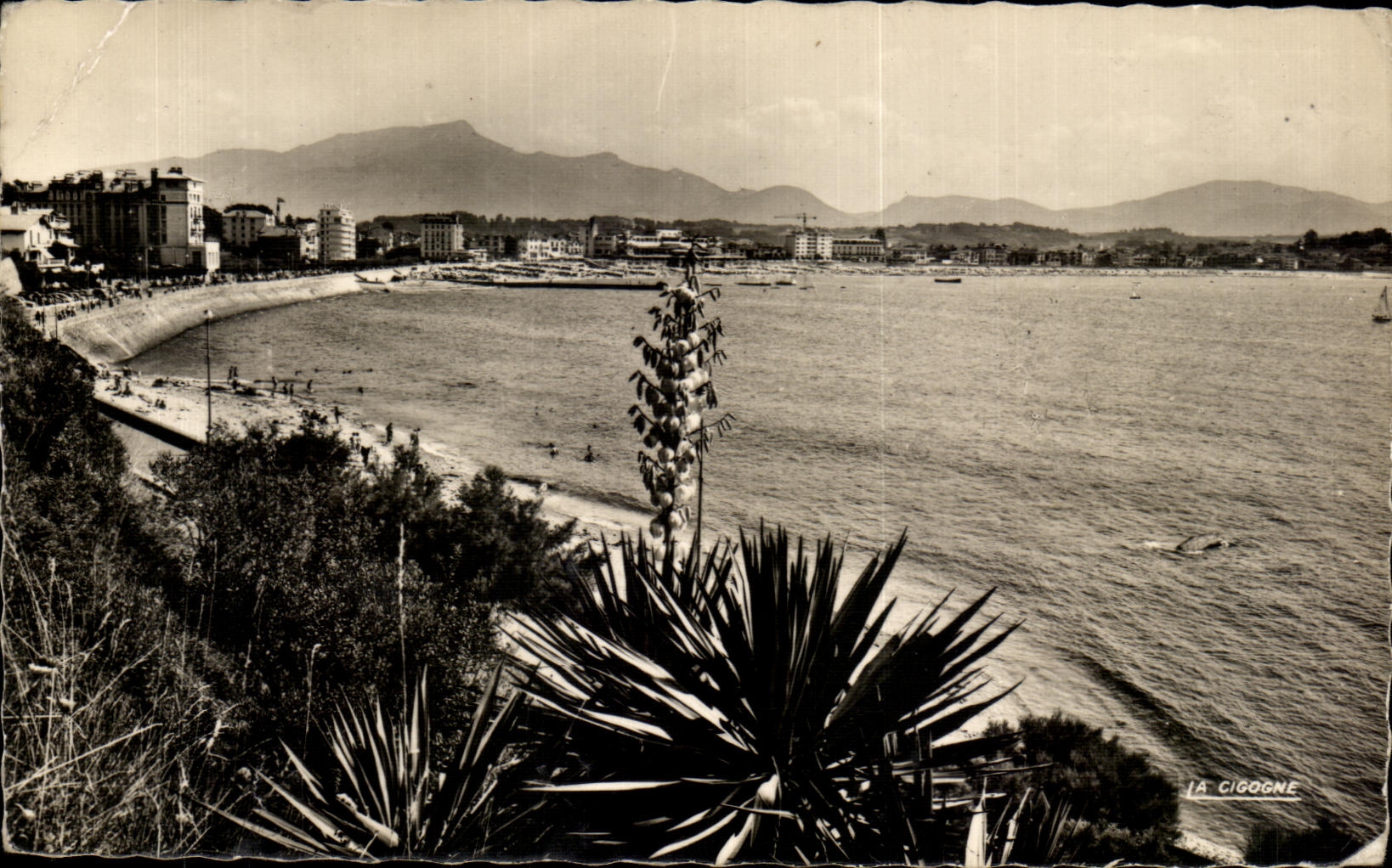 CPA La Cote Basque Saint Jean De Luz La Baie vue de Ste Barbe