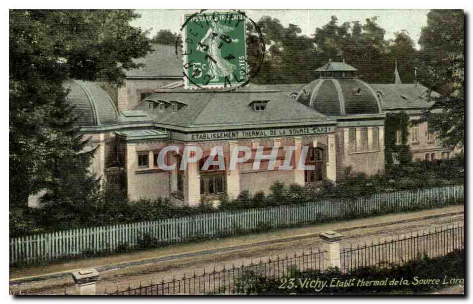 CPA Vichy Etablissement thermal de la Source Lardy 