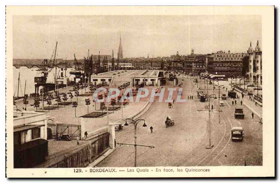 CPA Bordeaux Les Quais En face les Quinconces