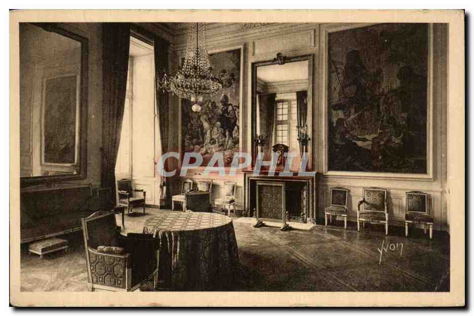 CPA La Douce France Chateau de Compiegne Le Salon Circulaire