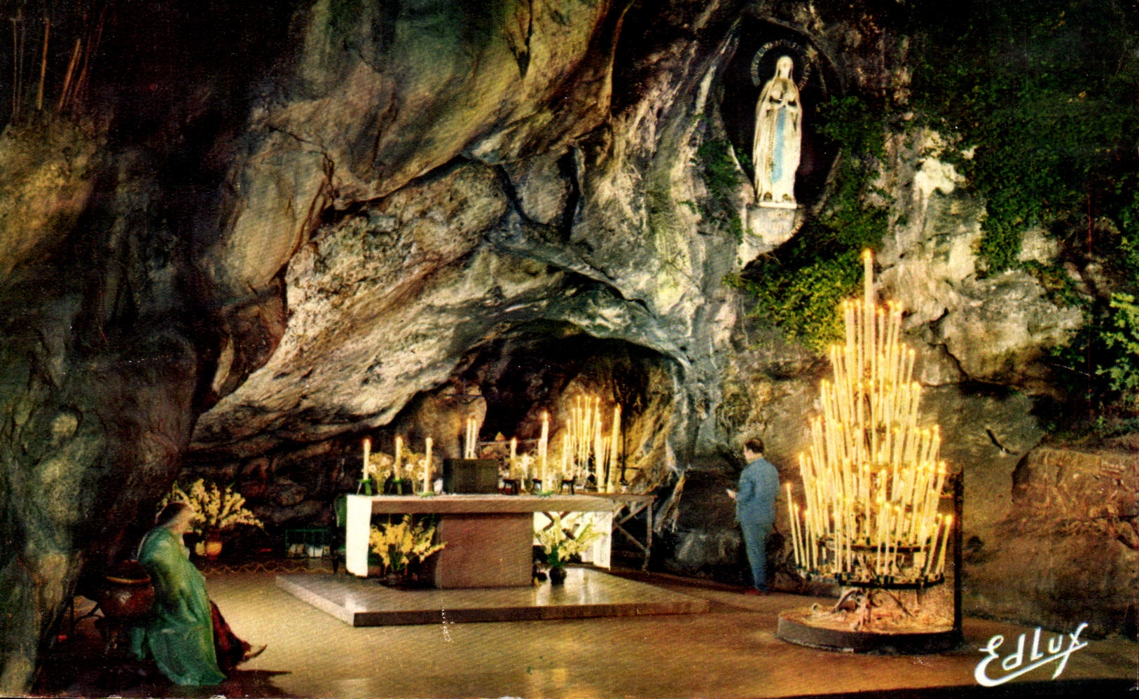 CPSM Lourdes La Grotte Miraculeuse 