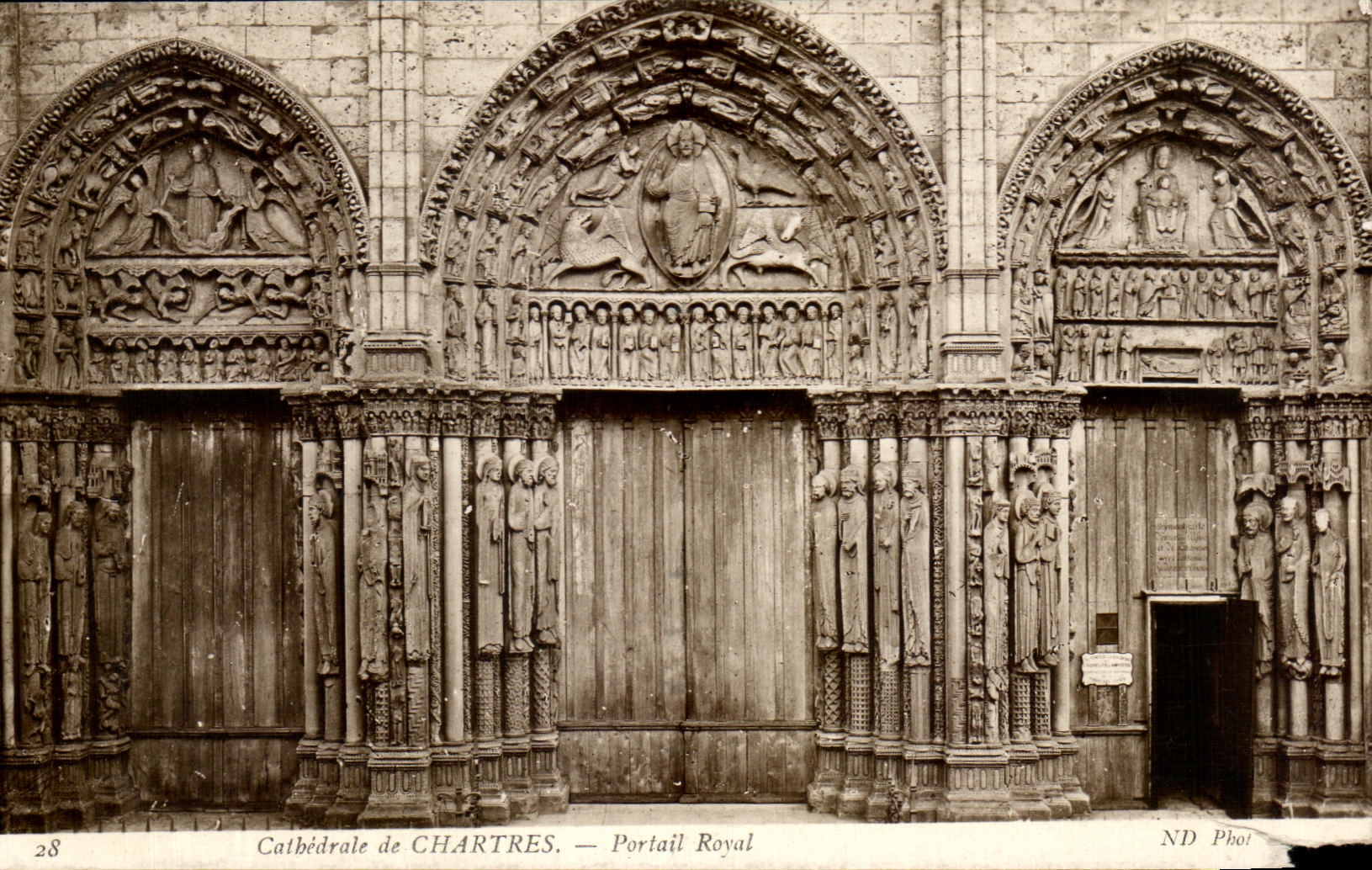 Kathedrale von CHARTRES — Königstor — ND Phot