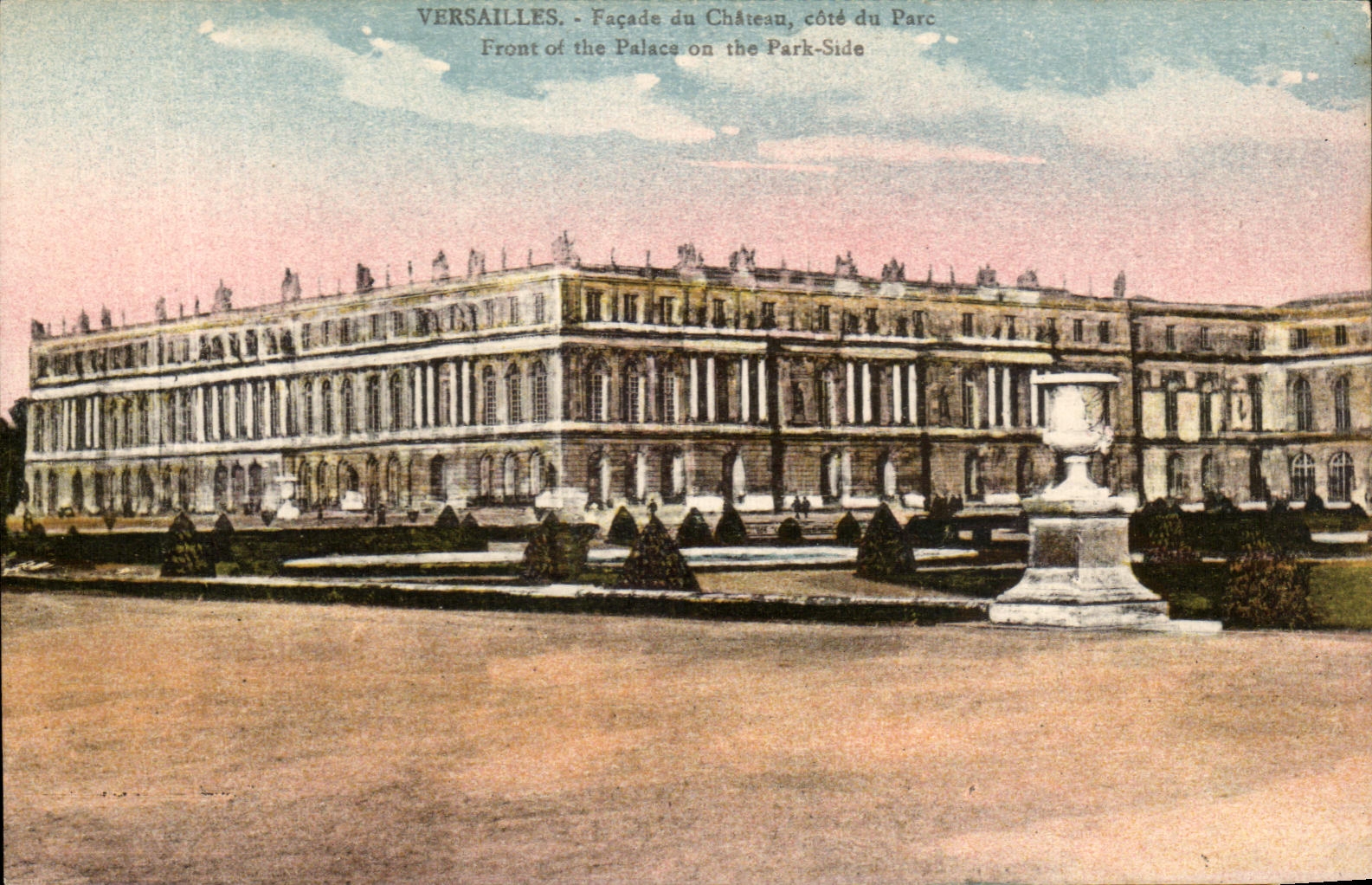 Versailles - Façade du Château, côté du Parc - Édition Cosé
