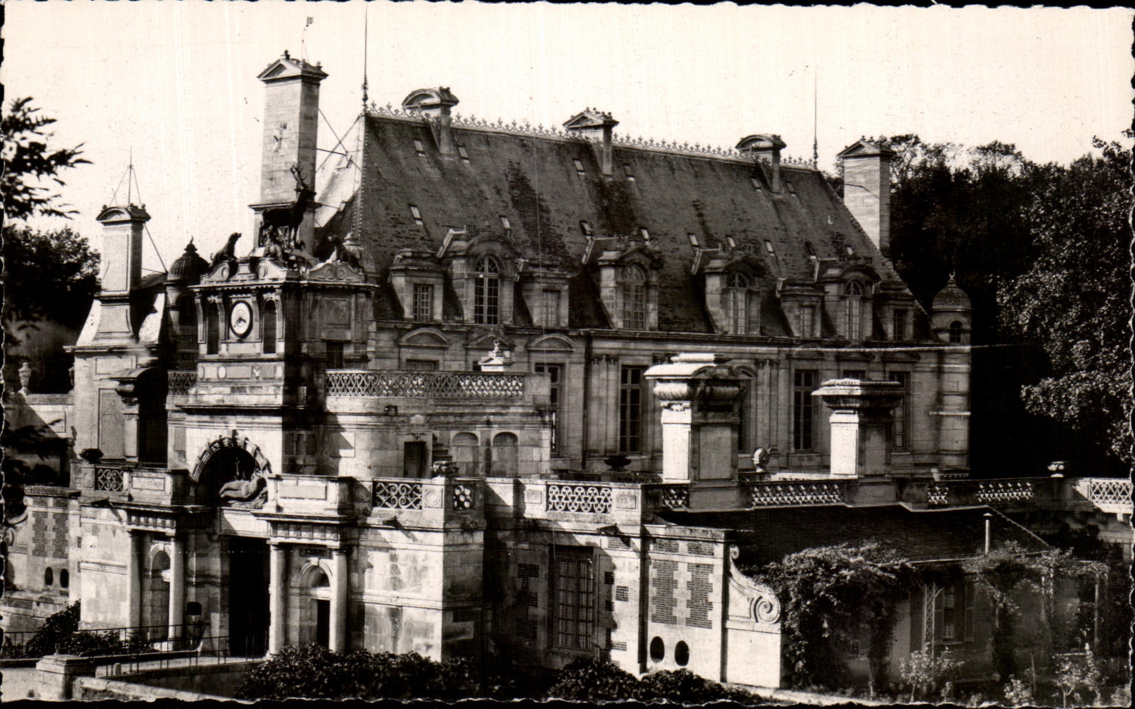 Château d'Anet — Éditeur M. Aube, Rambouillet-Dreux, n°392