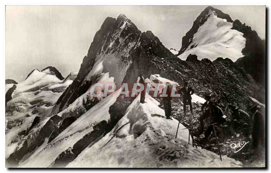 CPA Les Alpes Le Valgaudemar Col du Gooberney De Ganche a Droite le Glacer de la Pilatte Les Bans le Pic Des Aupillons