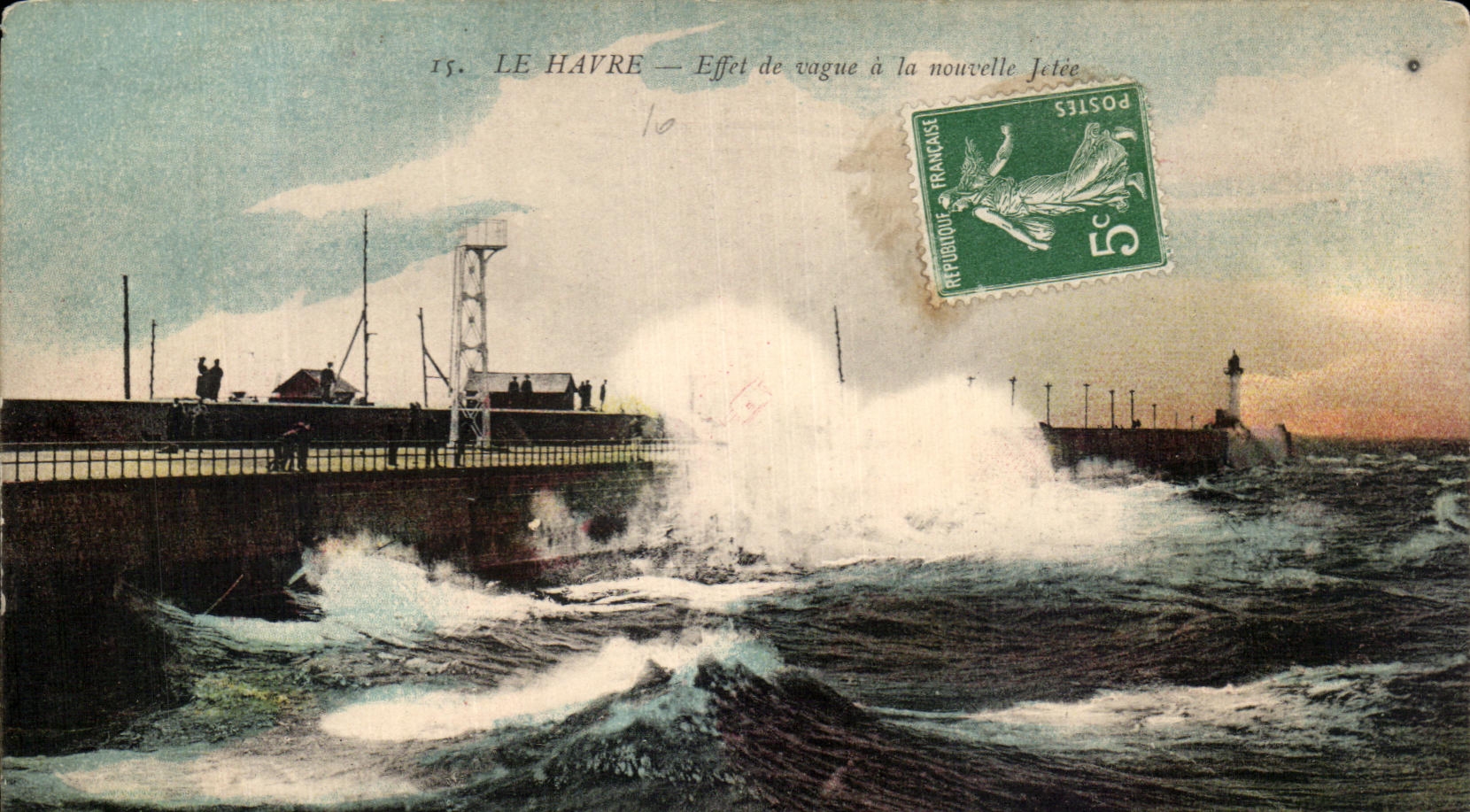 CPA Le Havre Effet De Vague A La Nouvelle Jetee