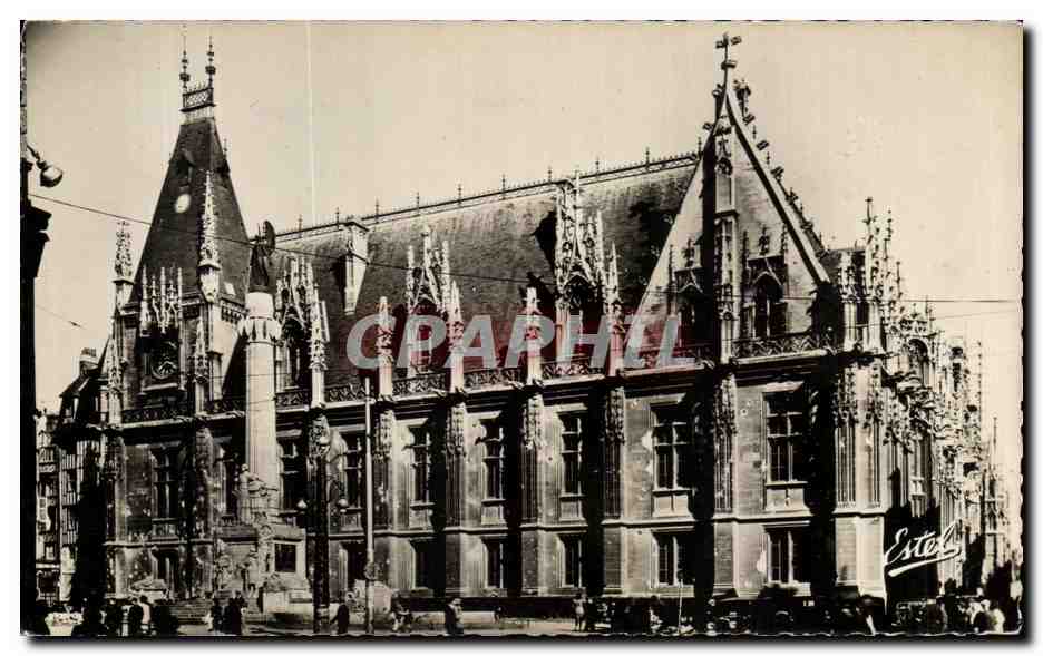 CPSM Rouen Palais De Justice Et Monument aux Morts 