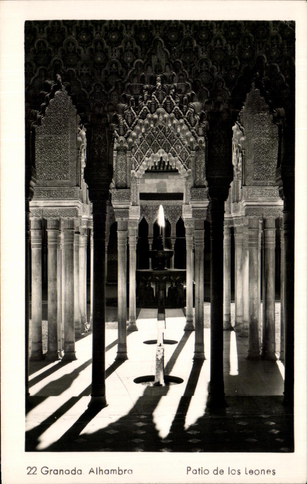 CPA Granada Althambra Patio De Los Leones