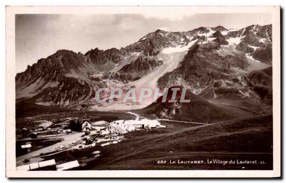 CPA La Lautaret Le Village Du Lautaret