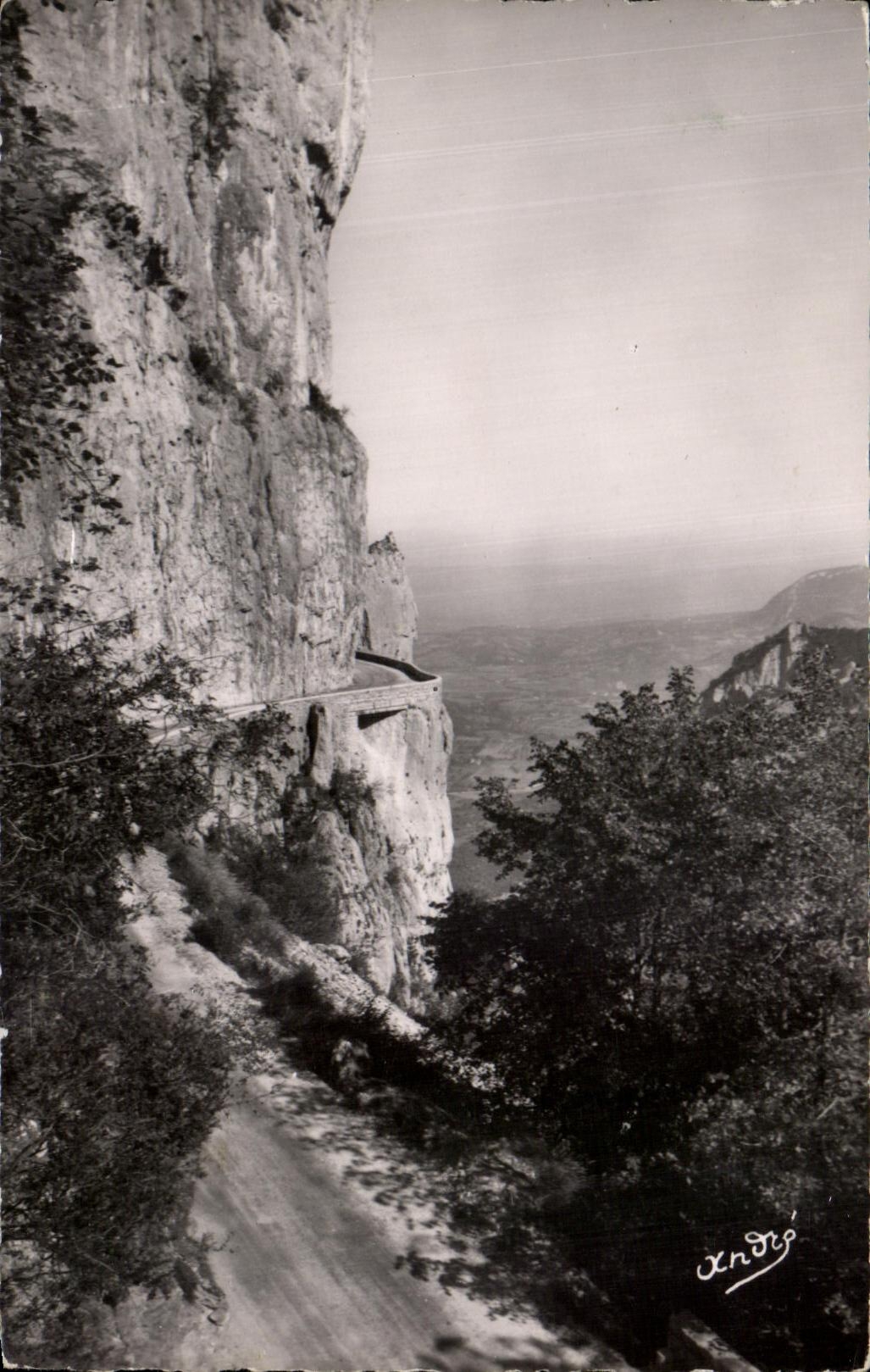 CPSM Les Belles Alpes Francaises Le Royans Route de Combe Laval