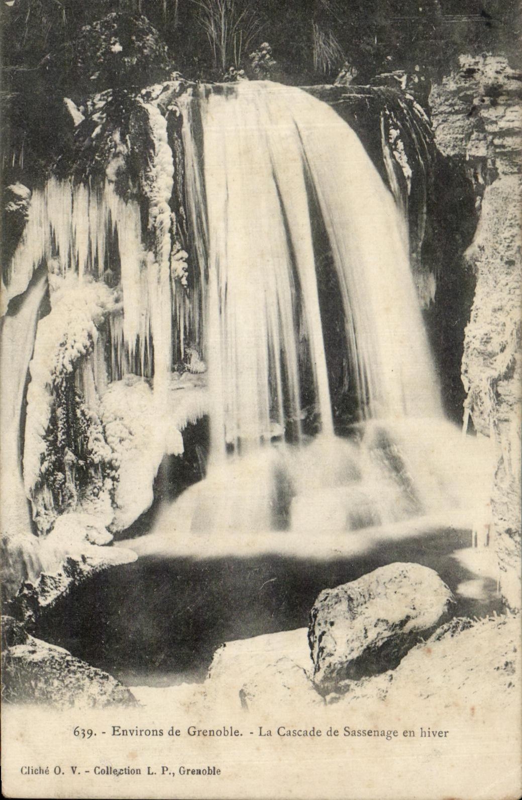 La Cascade de Sassenage en hiver — Environs de Grenoble — Cliché O. V., Collection L. P., Grenoble, n° 639