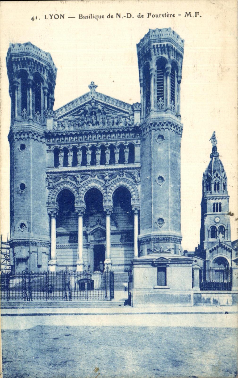 CPA Lyon Basilique de Fourviere