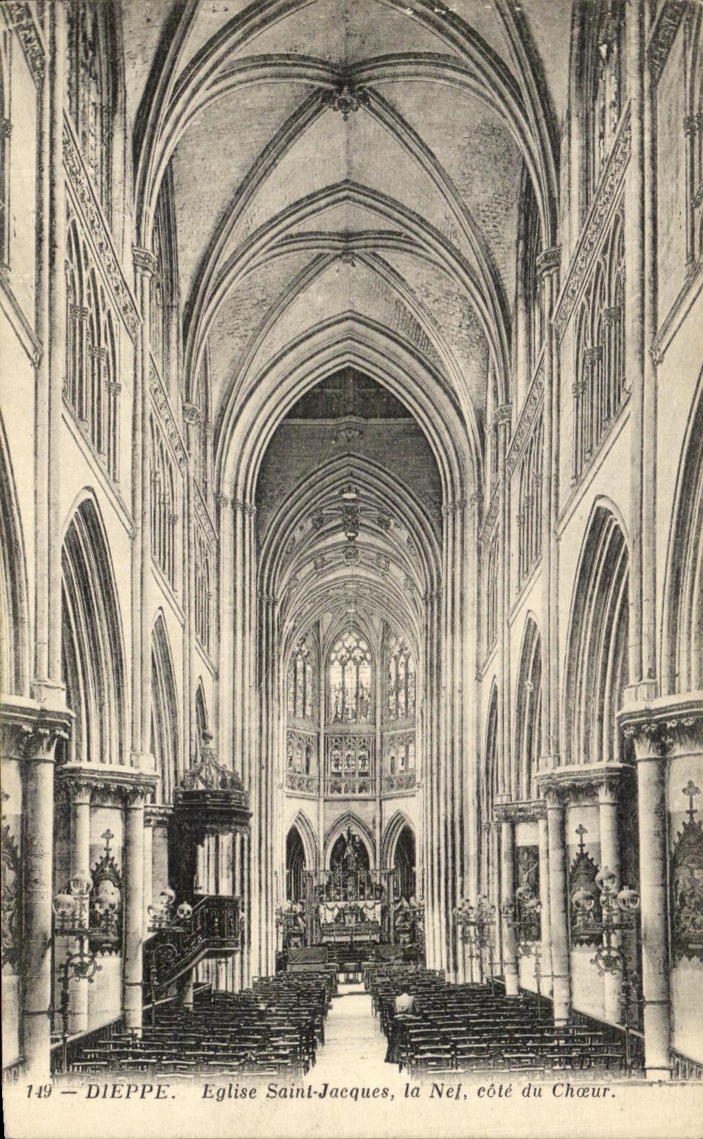CPA Dieppe Eglise Saint Jacques la Nef cote du Choeur