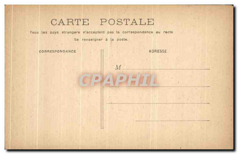 PARIS - Les Champs-Élysées — vue de l'avenue avec les colonnes de la place de la Concorde en arrière-plan — éditeur non identifié — Rückseite