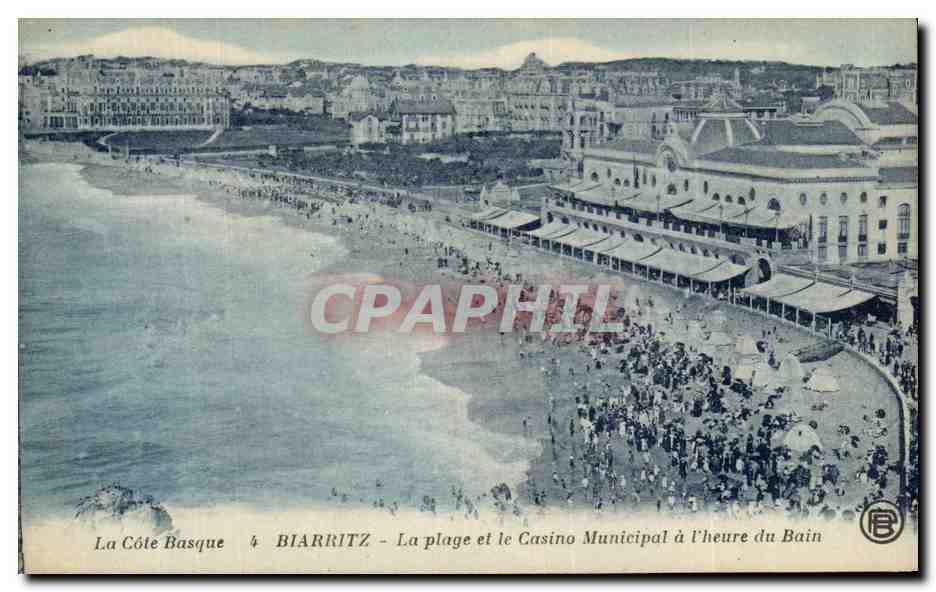 Biarritz - La plage et le Casino Municipal à l'heure du Bain — La Côte Basque, n°4