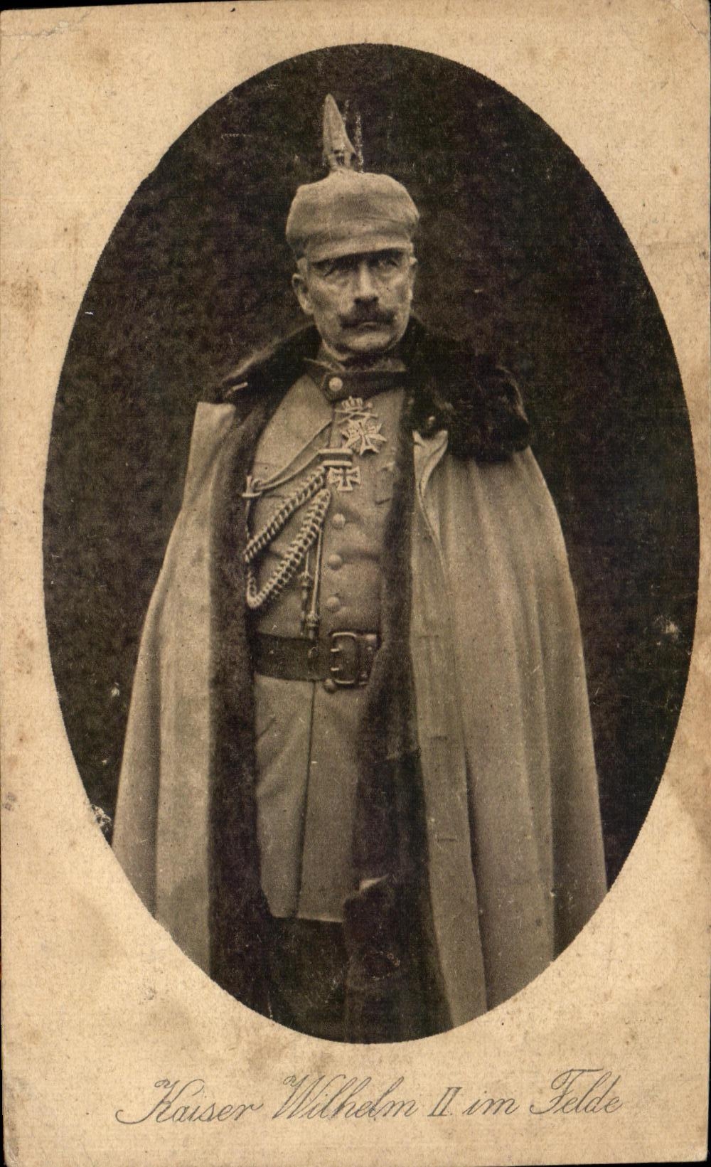 CPA Kaiser Wilhelm II im Felde Militaria Empereur