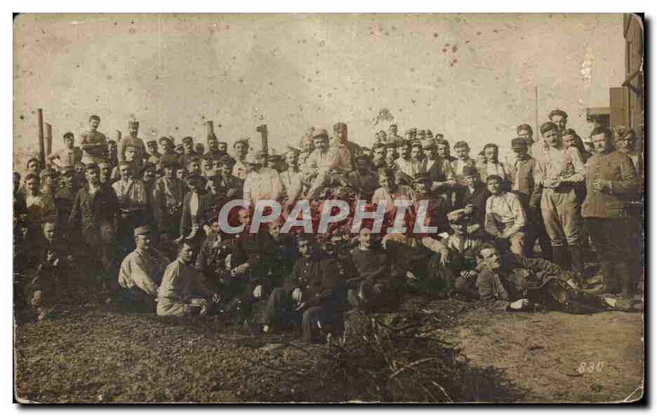 Grupo de soldados — campamento de Soltan — n.º 830
