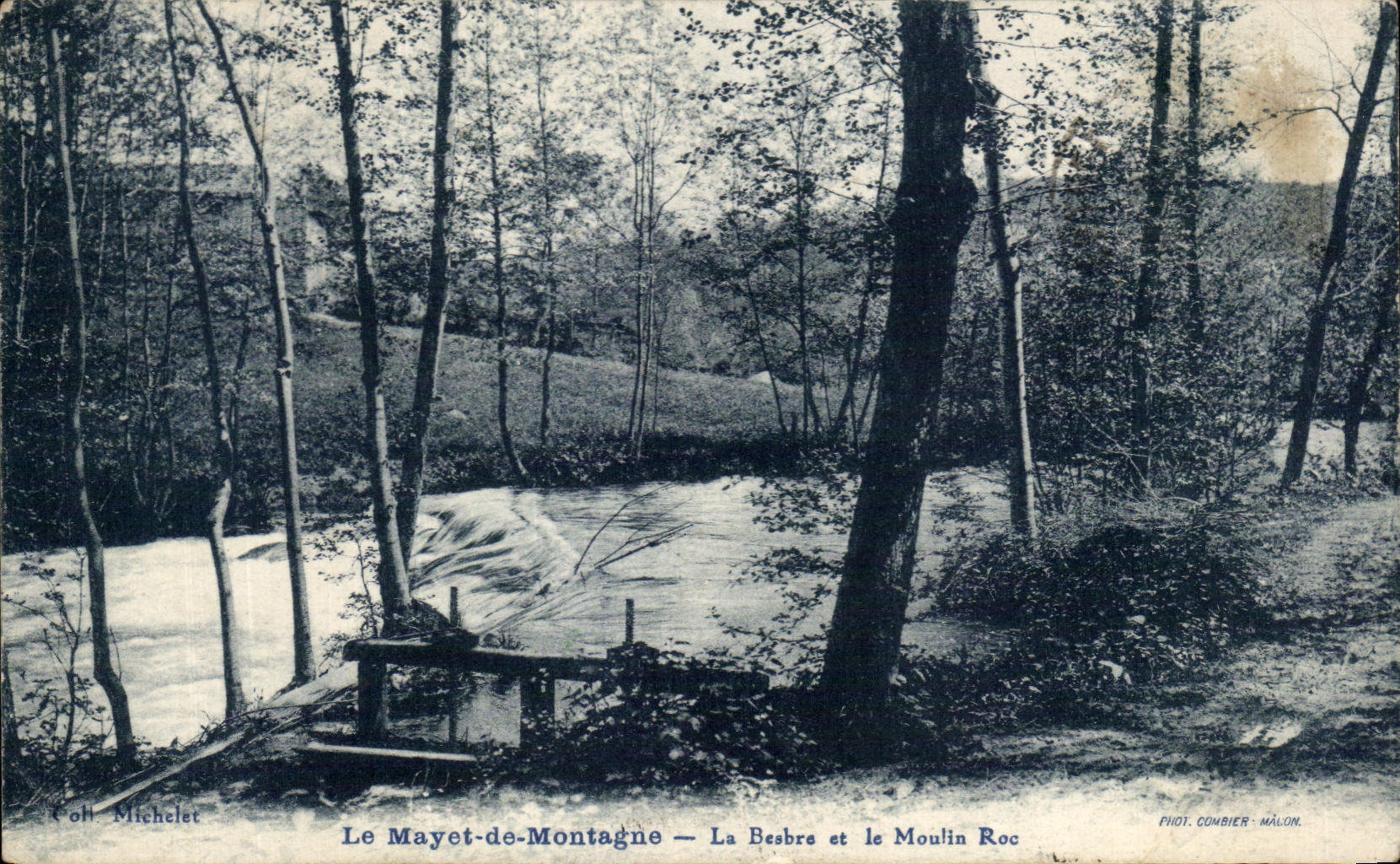 CPA Le Mayet De Montagne La Besbre Et Le Moulin Roc