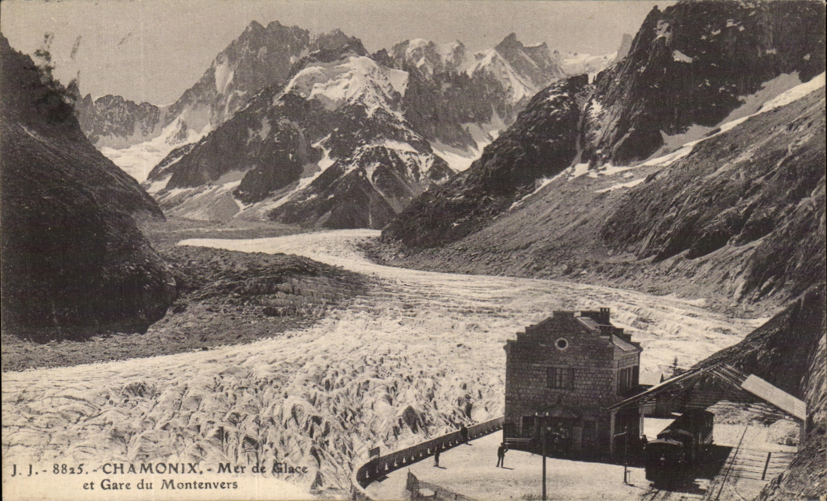 Chamonix - Mer de Glace et Gare du Montenvers — J.J. 8825