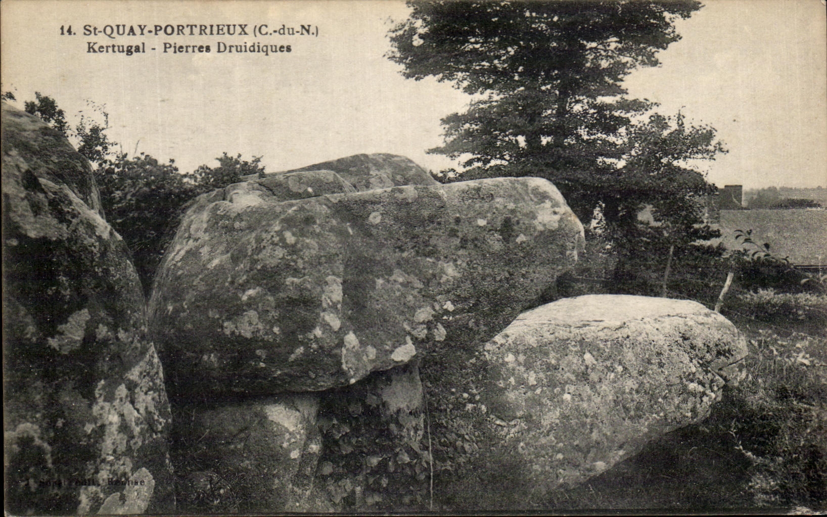 St-Quay-Portrieux (C.-du-N.) — Pierres Druidiques — Sopra, Pault, Béhance