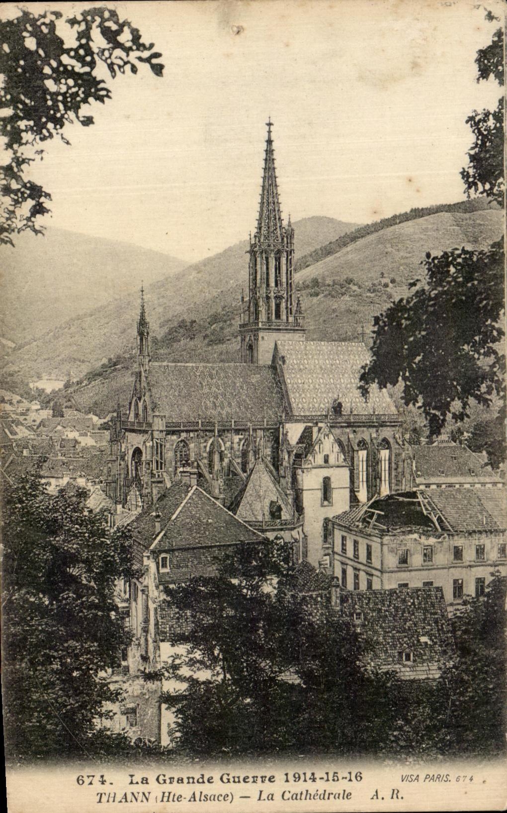 CPA La Grande Guerre Thann La Cathedrale