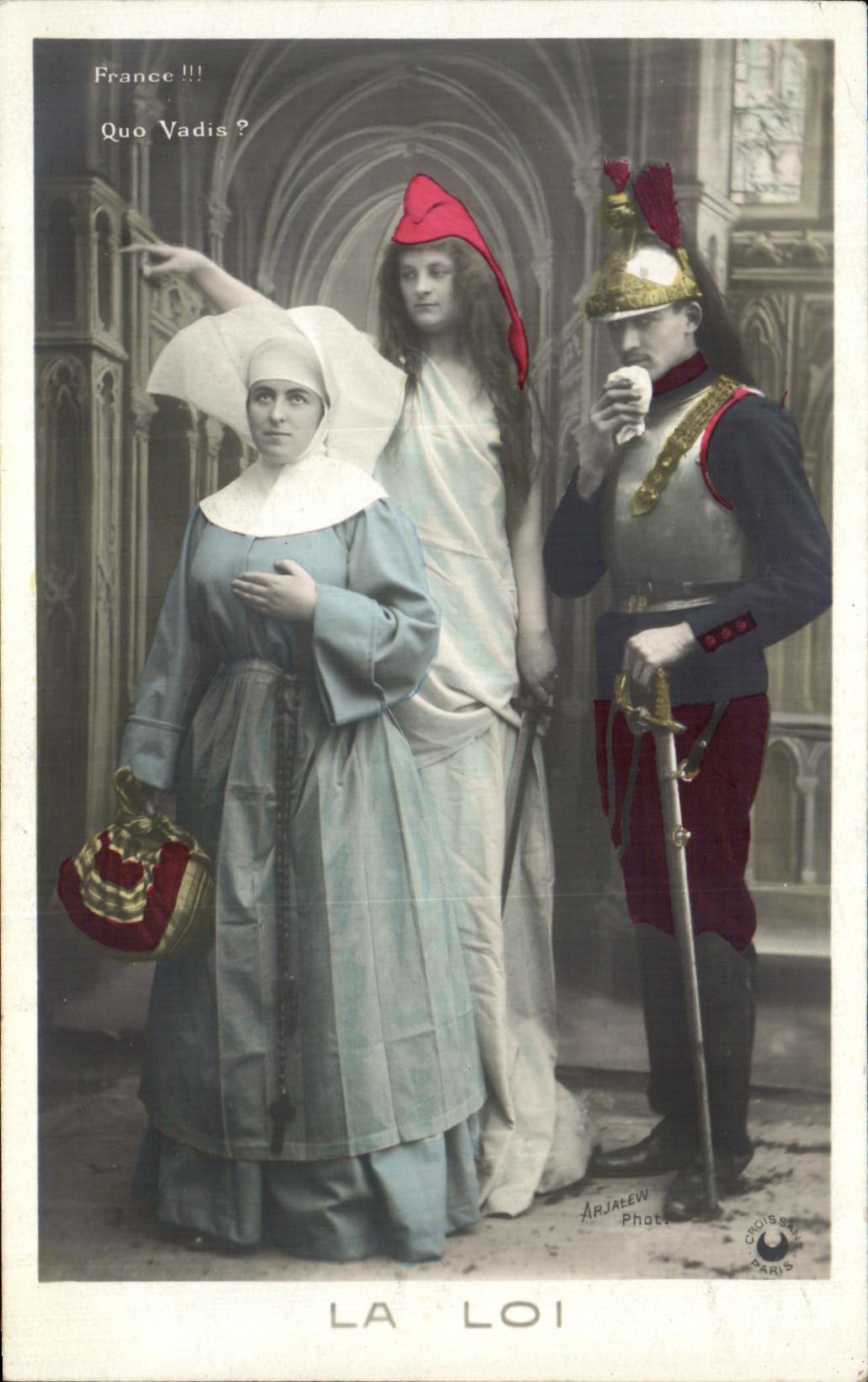 France!!! — Quo Vadis? — Arjaëw Phot. Croissy-sur-Seine