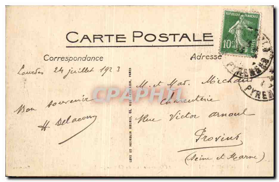 CPA Lourdes La Basilique Et L'Esplanade Vues Du Chateau — Verso