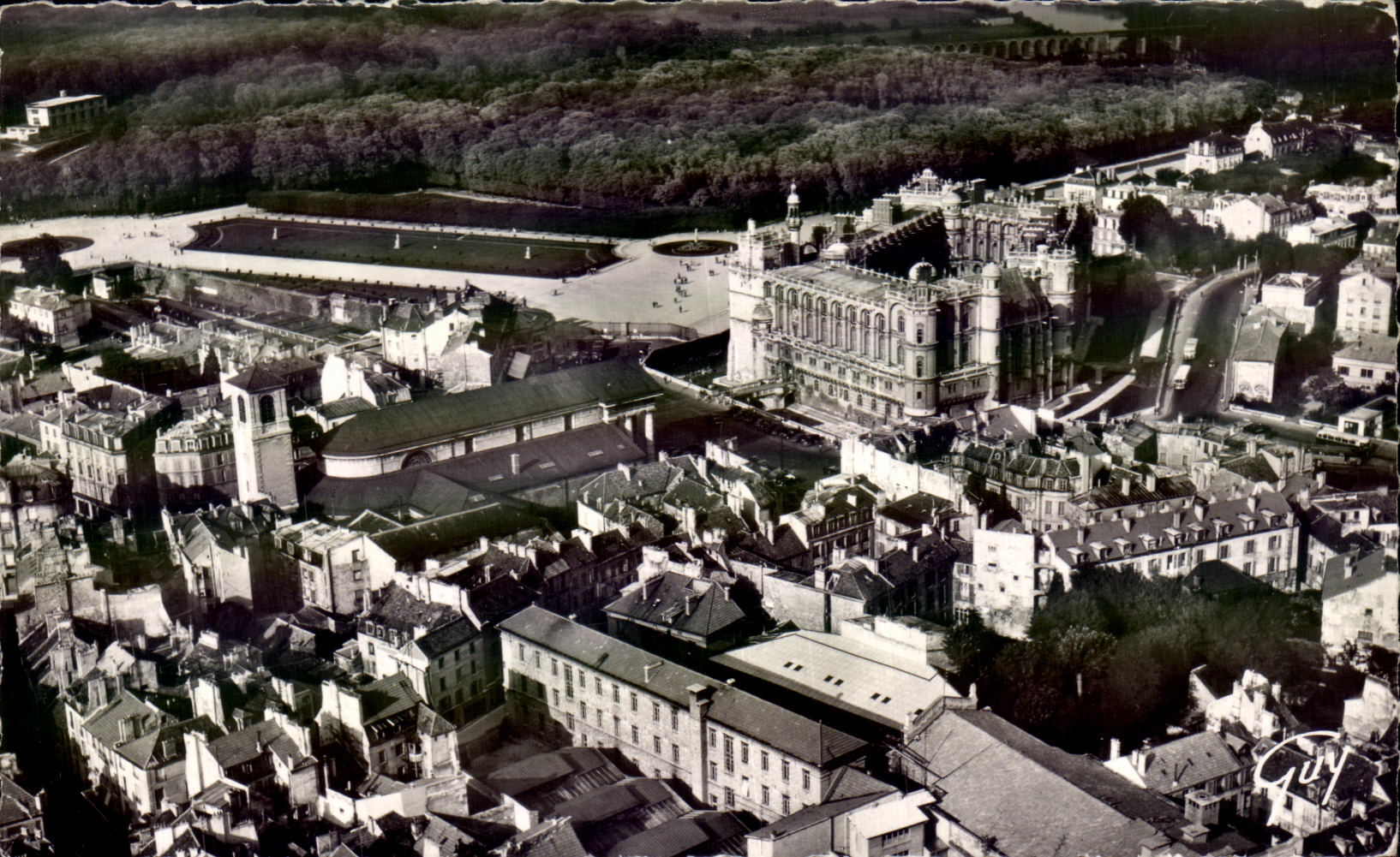 Avion-sur-Saint-Germain-en-Laye — vue aérienne — Éditions Véritable, n° 38