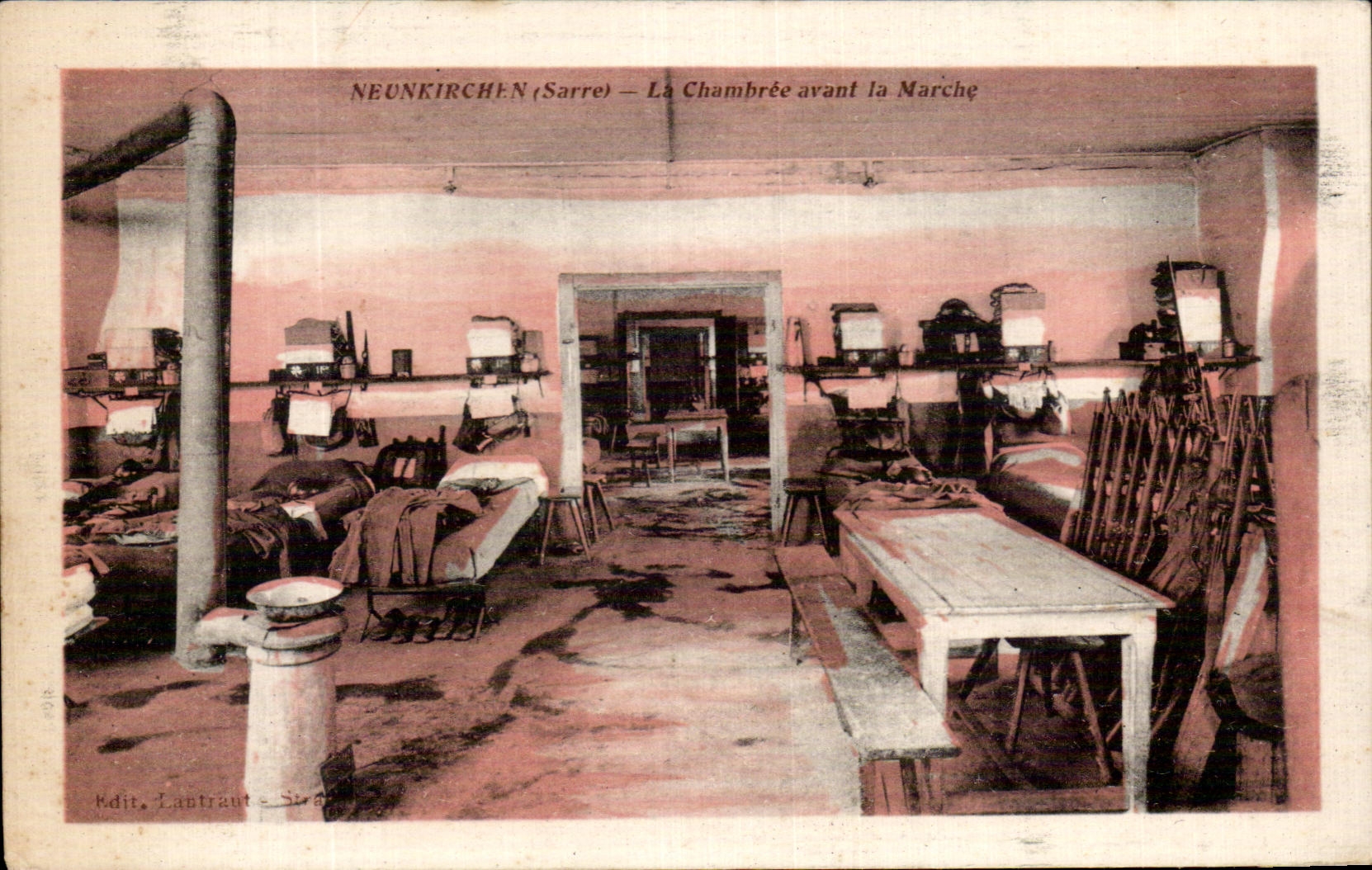 CPA Neunkirchen La Chambre avant la Marche Militaria 