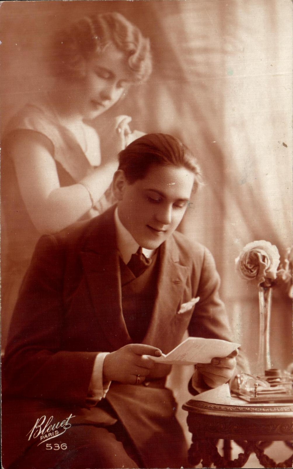 CPA Fantaisie Femme 