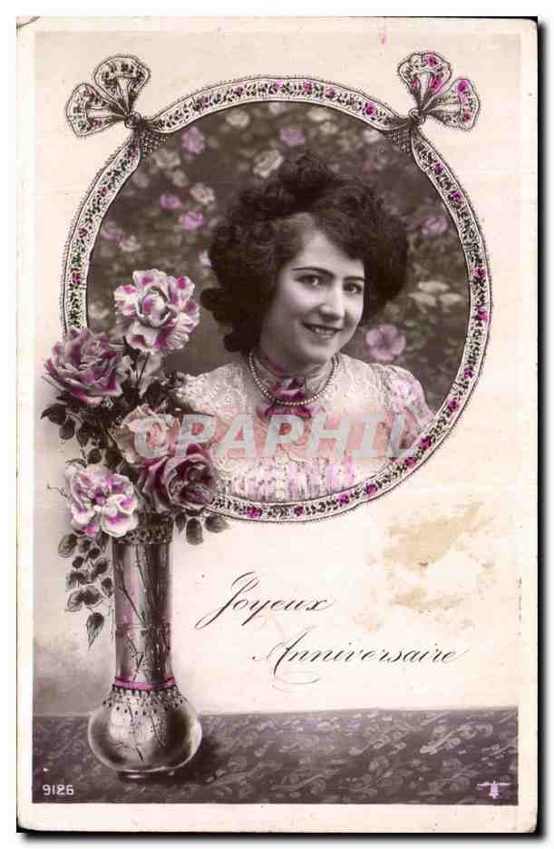 Jeune femme souriante — Anniversaire — éditeur inconnu, n° 9126