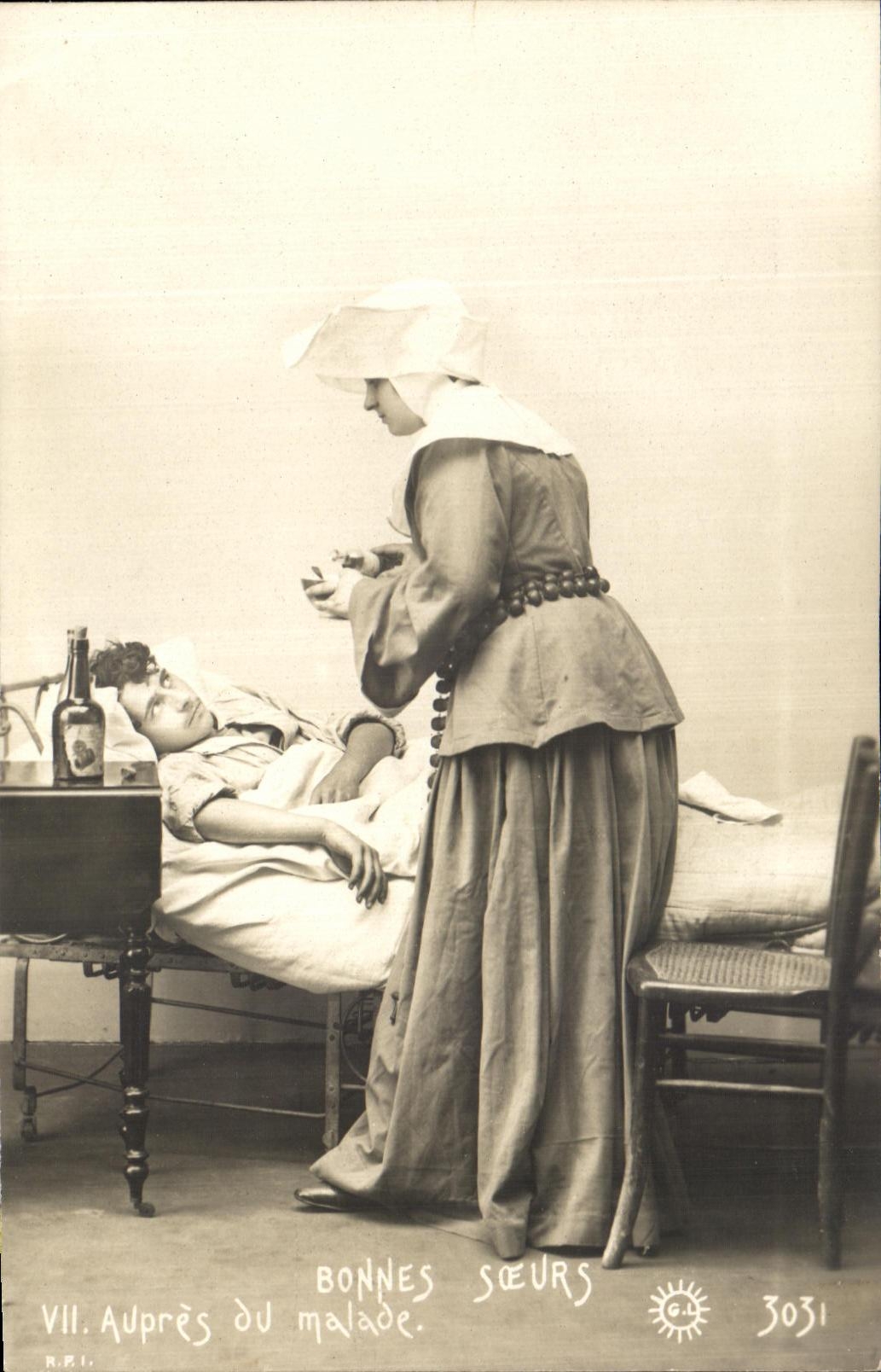 CPA Fantaisie Femme Bonnes soeurs 