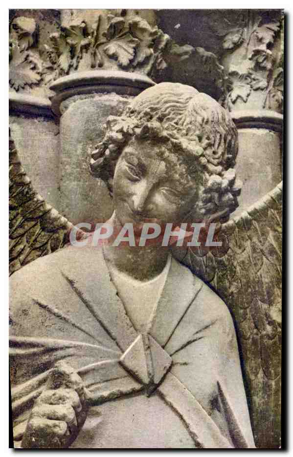 Ange gardien de l'église Saint-Nicolas à Vézins — éditeur Vézins, n° de série non visible