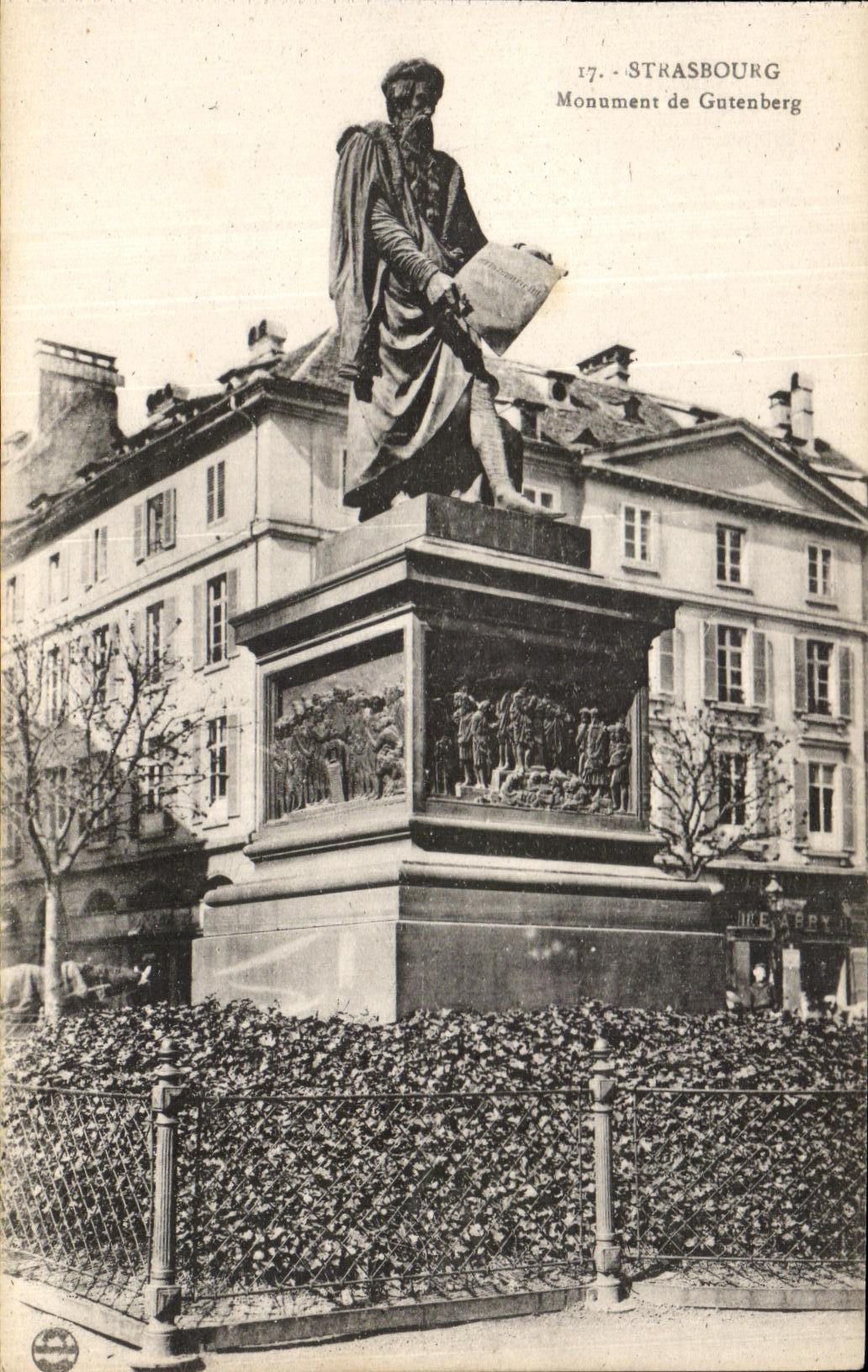 CPA Strasbourg Monument De Gutenberg