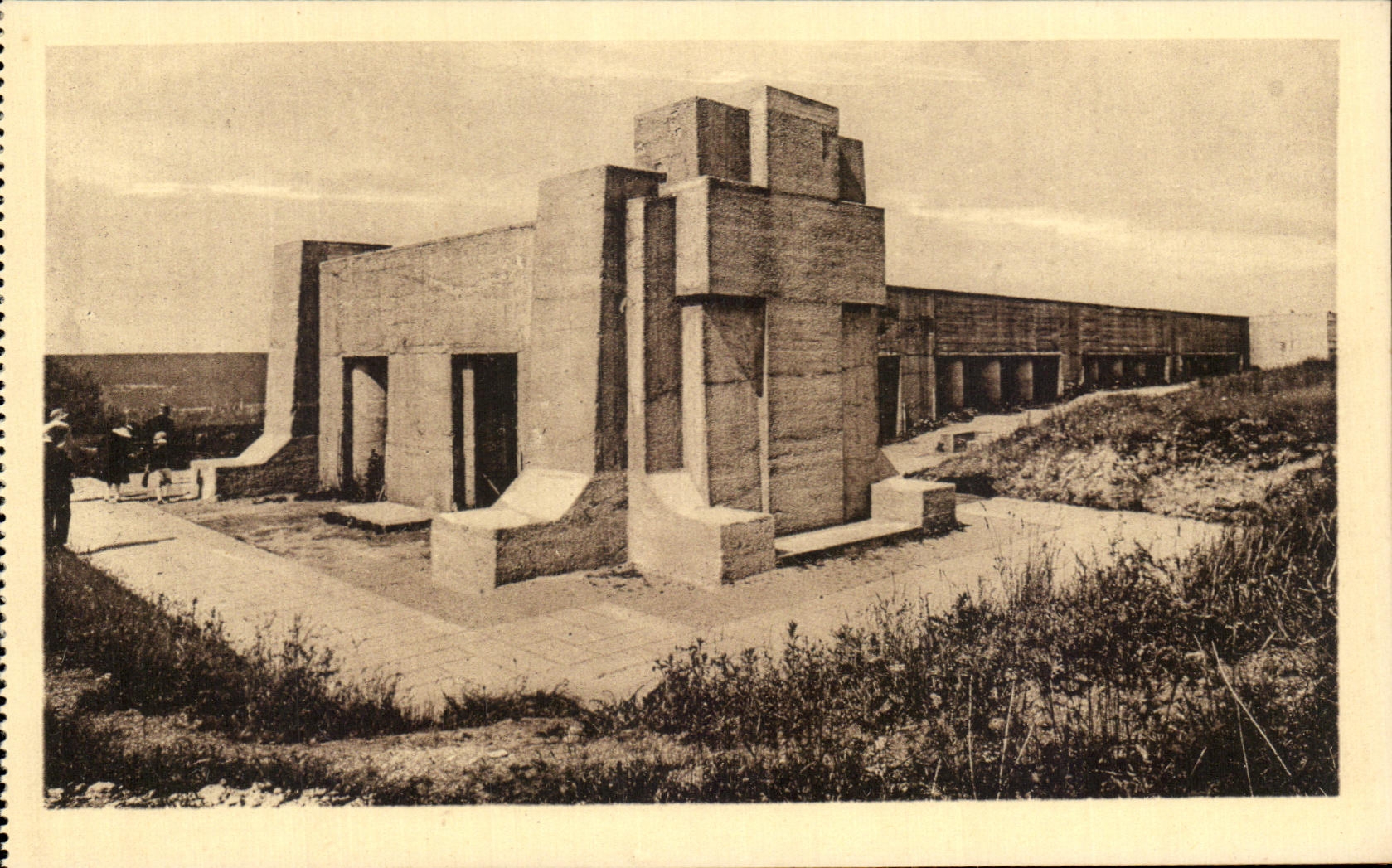 CPA Thiaumont pres Douaumont La Tranchee de baionnettes Vue generale Militaria