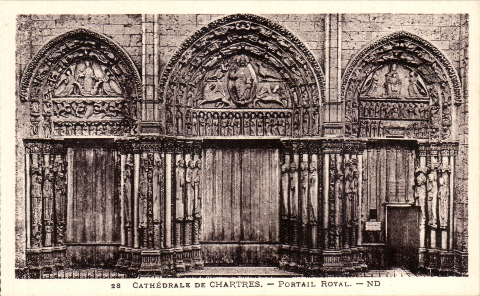 CPA Cathedrale De Chartres Portail Royal