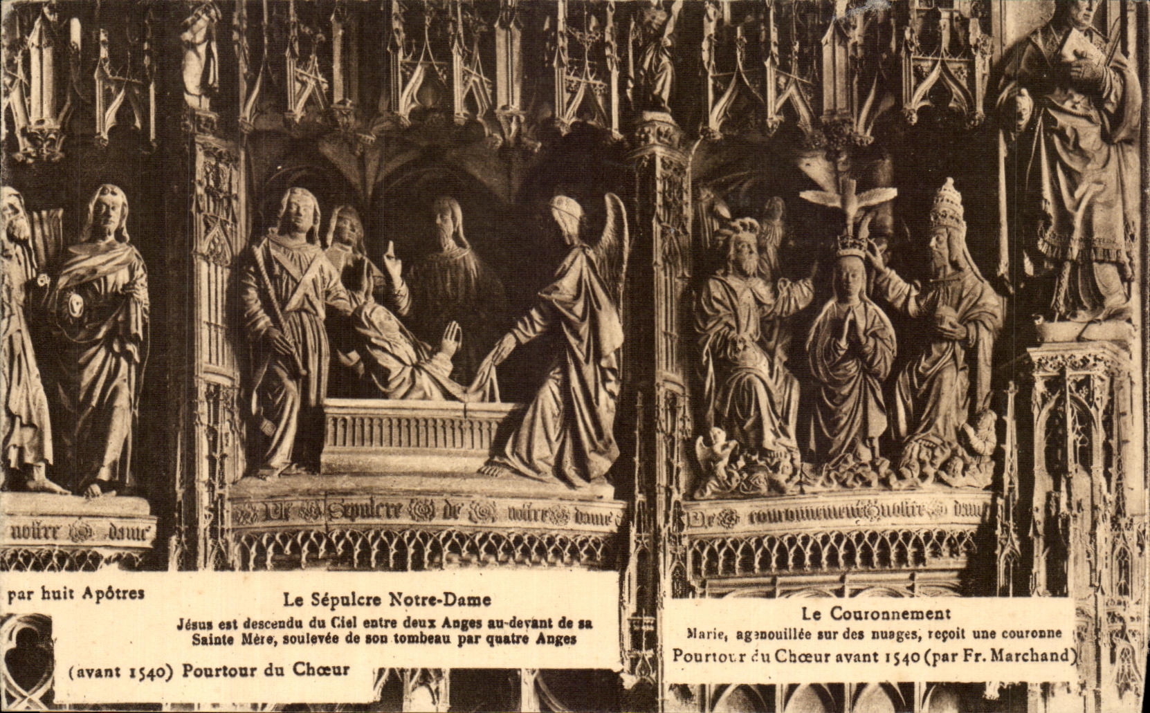 CPA Chartres Le Sepulcre Notre Dame Jesus est descedu du Csel eastre deux Ages 