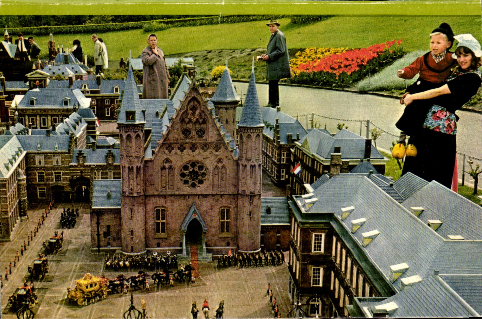 CPA Ministuurstad Madurodam Den Haag Binnenhof 