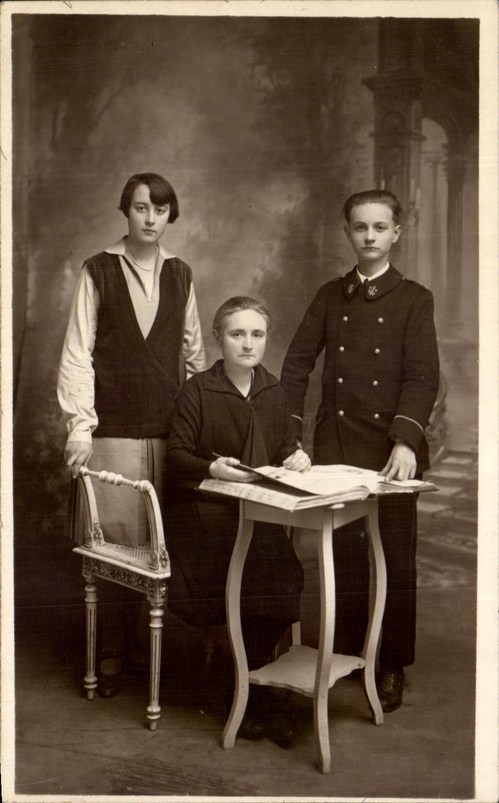 CARTE PHOTO Femme et enfants Marin 