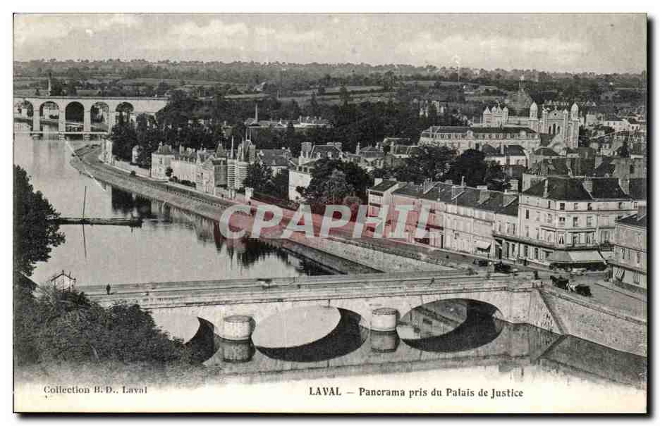 CPA Laval Panorama pris du palais de Justice