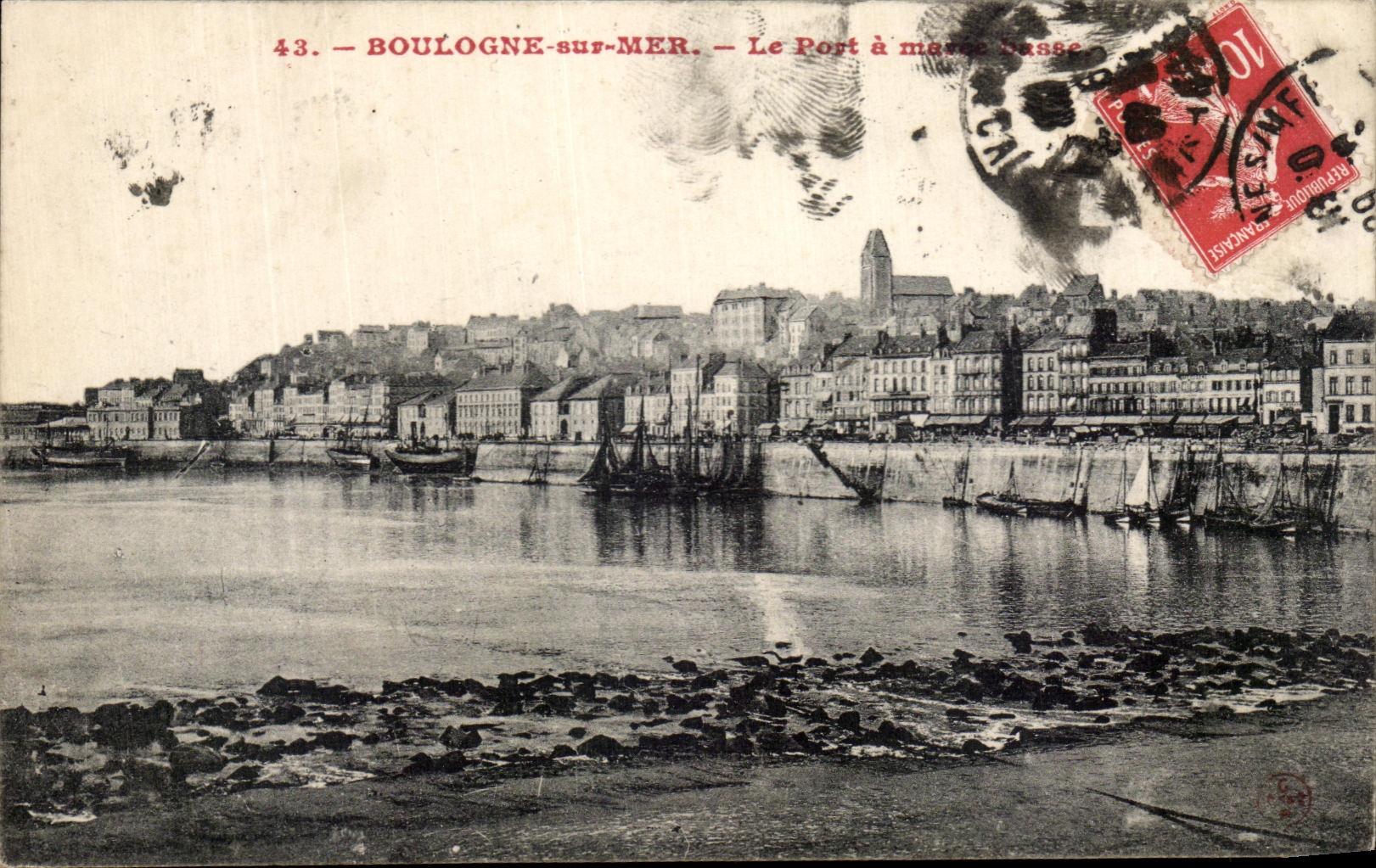 Boulogne-sur-Mer — Der Hafen bei Ebbe — Verlag: 43