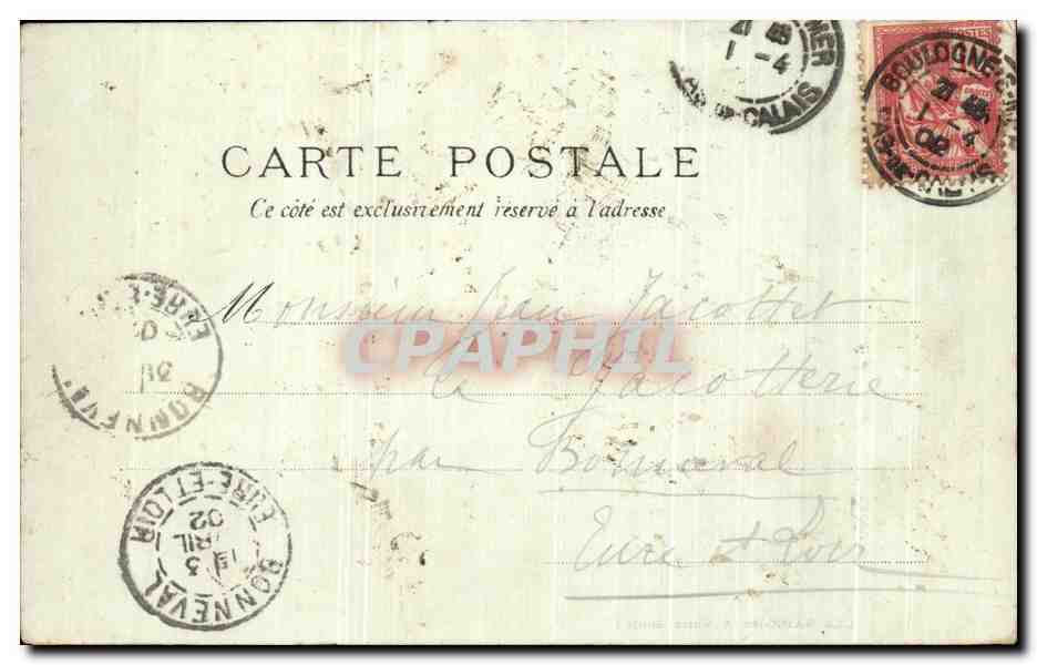 Femme en robe rose levant un verre — Édition du Panorama de Paris n°13 — Les Saisois à votre santé ! — Reverso