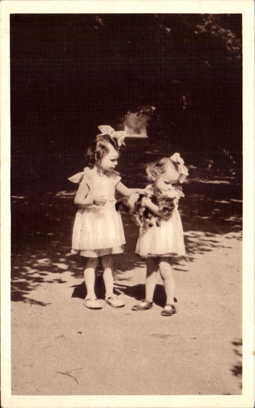 CPA Fantaisie Enfants et chat