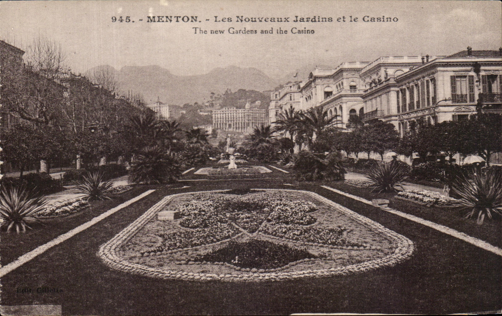 CPA Menton Les Nouveaux Jardins et le Casino 