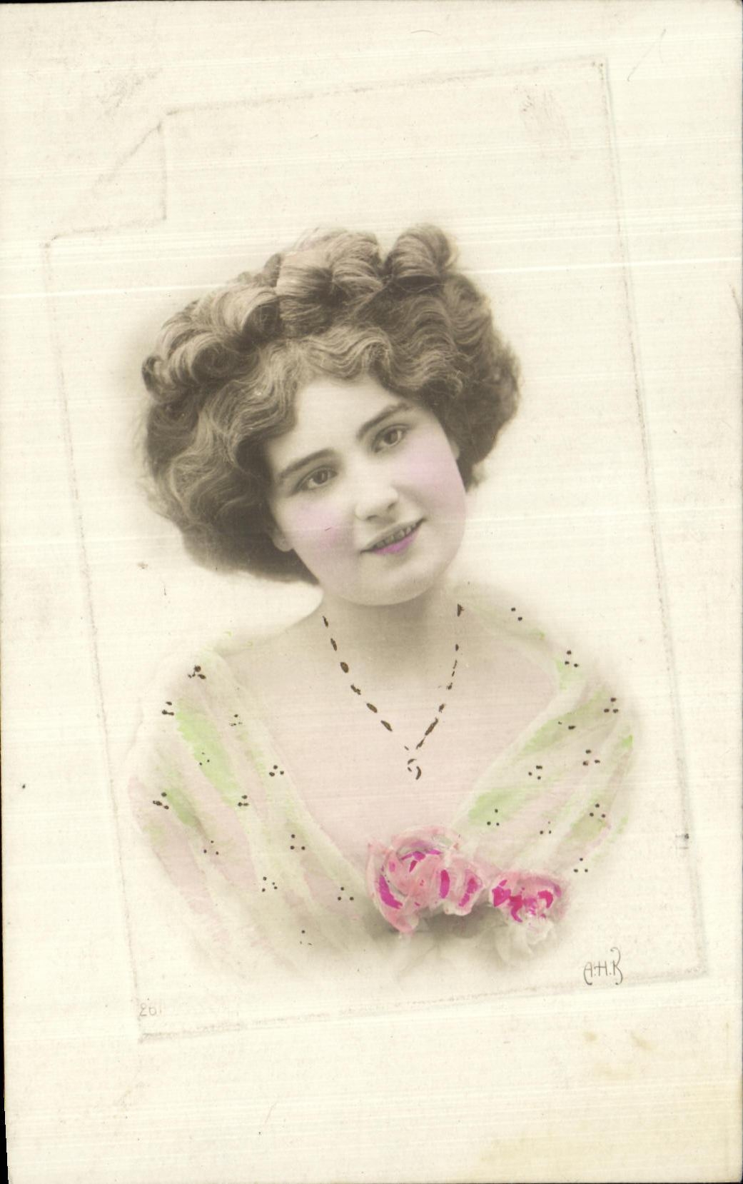 CPA Fantaisie Femme 