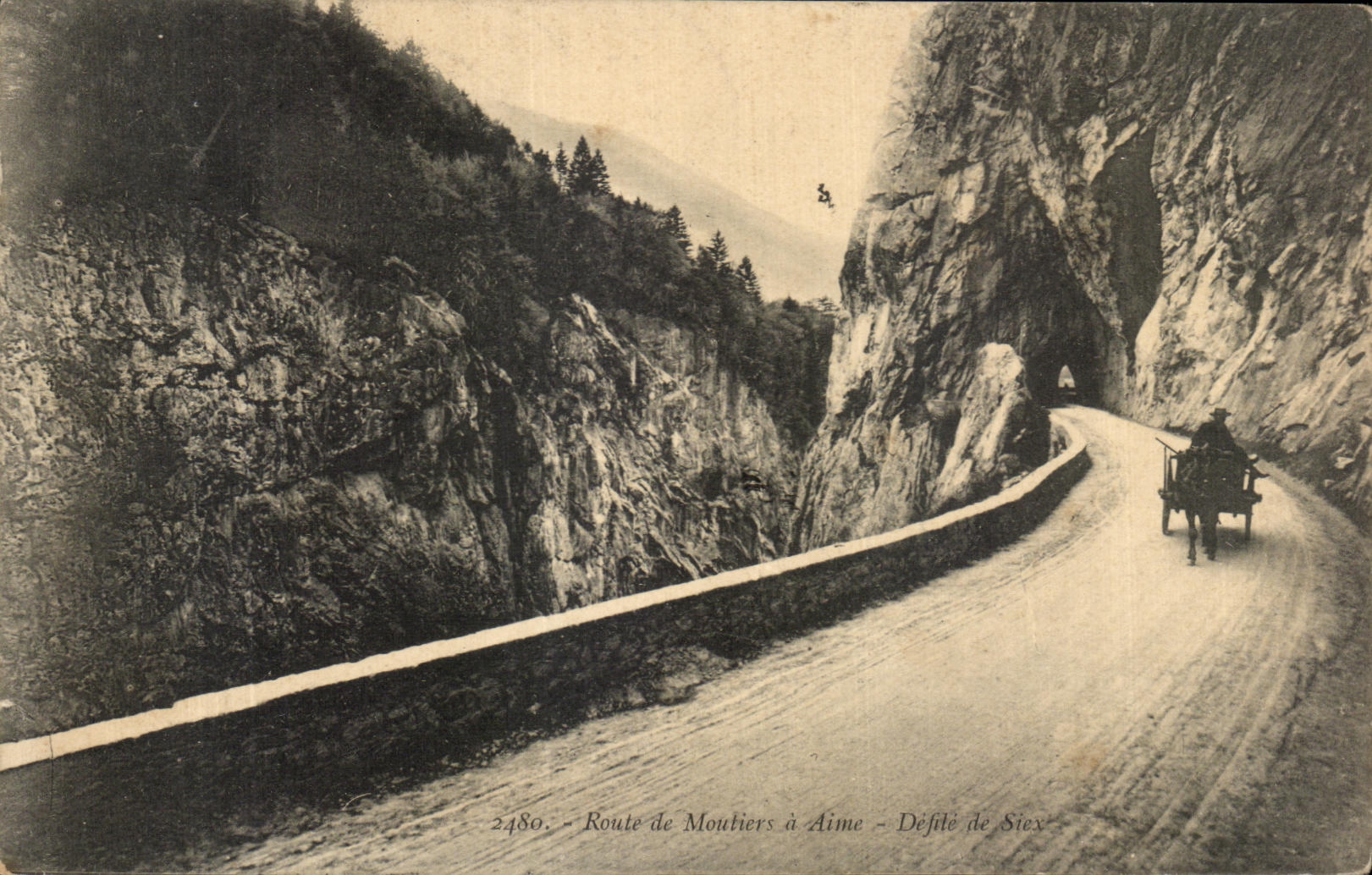 CPA Route De Moutiers A Aime Defite De Siev