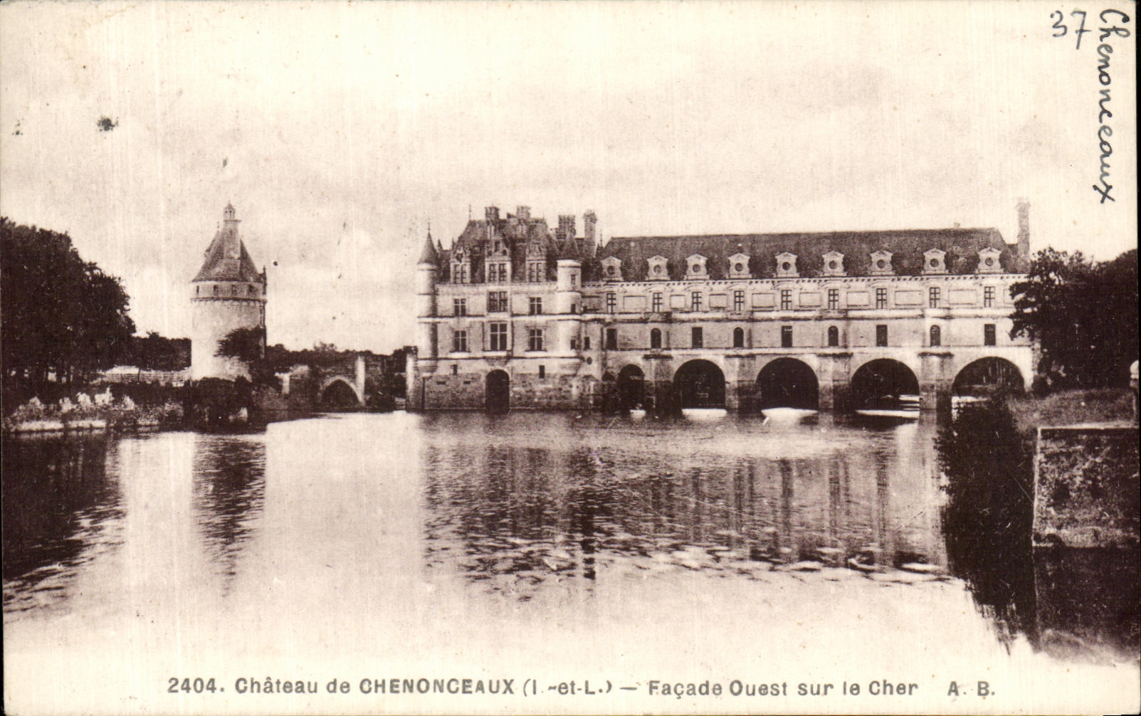 CPA Chateau de Chenonceaux Facade Ouest sur le Cher