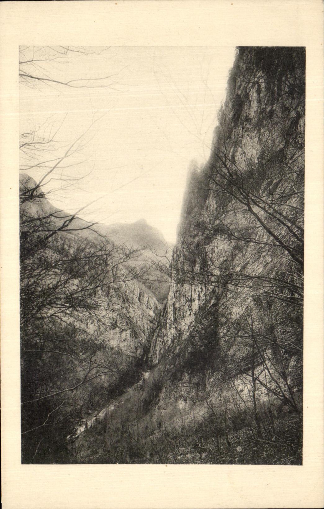 Gole di Frou — Strada della Grande Chartreuse — Edizione dei Monumenti Storici, Parigi